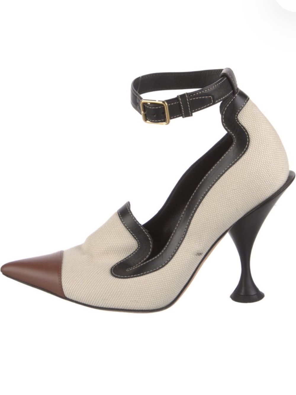 Burberry Canvas heels